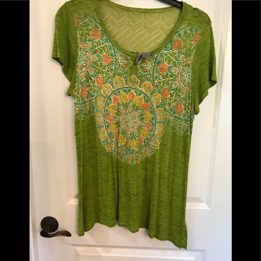 Beautiful tee shirt